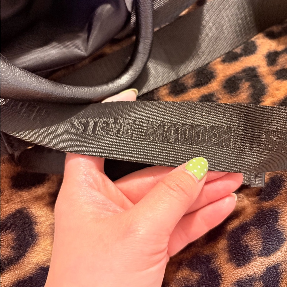 Steve Madden Black Nylon Drawstring Backpack - image 9